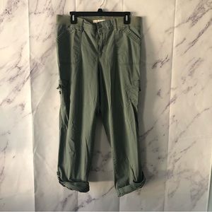 GLORIA VANDERBILT - PENELOPE OLIVE GREEN KHAKI CARGO PANTS WOMENS 12